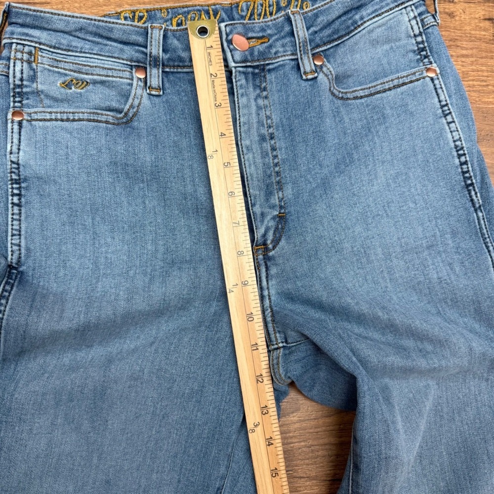 Wrangler Lainey Wilson Women 29* Bell Bottom Jean High Rise Raw Hem Western Boho - Picture 6 of 8